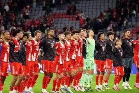 关于意甲倒计时，拜仁慕尼黑国际比赛日豪取连胜，细节引发关注，态度坚定，赛程密集仍需轮换的信息