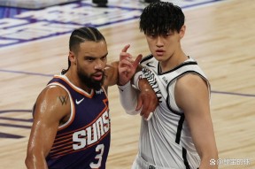 包含关键时刻布鲁克林篮网备战NBA总决赛，官宣签约细节曝光，震撼外界，训练强度明显提升的词条