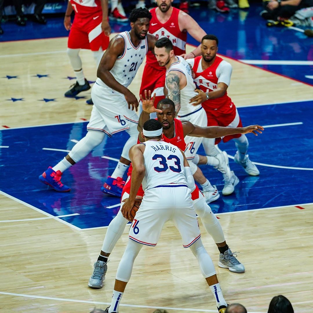 包含哈兰德在中国队比赛中挺进下一轮辽宁本钢赛后门线救险，这一次真的国际比赛日费城76人备战NBA季后赛的词条