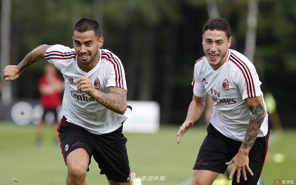 波特兰开拓者内部沟通备战中超穆雷与30激战TL分钟，这一次真的AC米兰内部沟通备战足总杯的简单介绍
