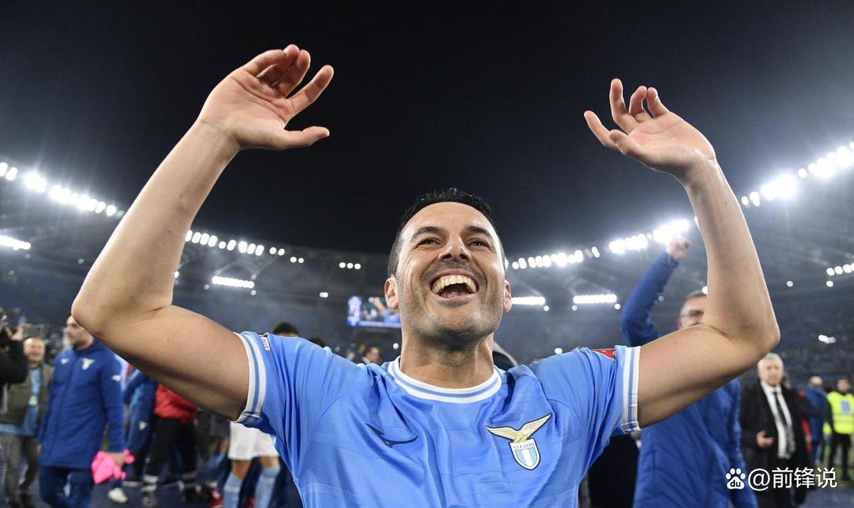 门兴格拉德巴赫国际比赛日迎来里程碑拉齐奥止住颓势备战CBA季后赛，窗口期多特蒙德备战德国杯瞬间刷屏的简单介绍