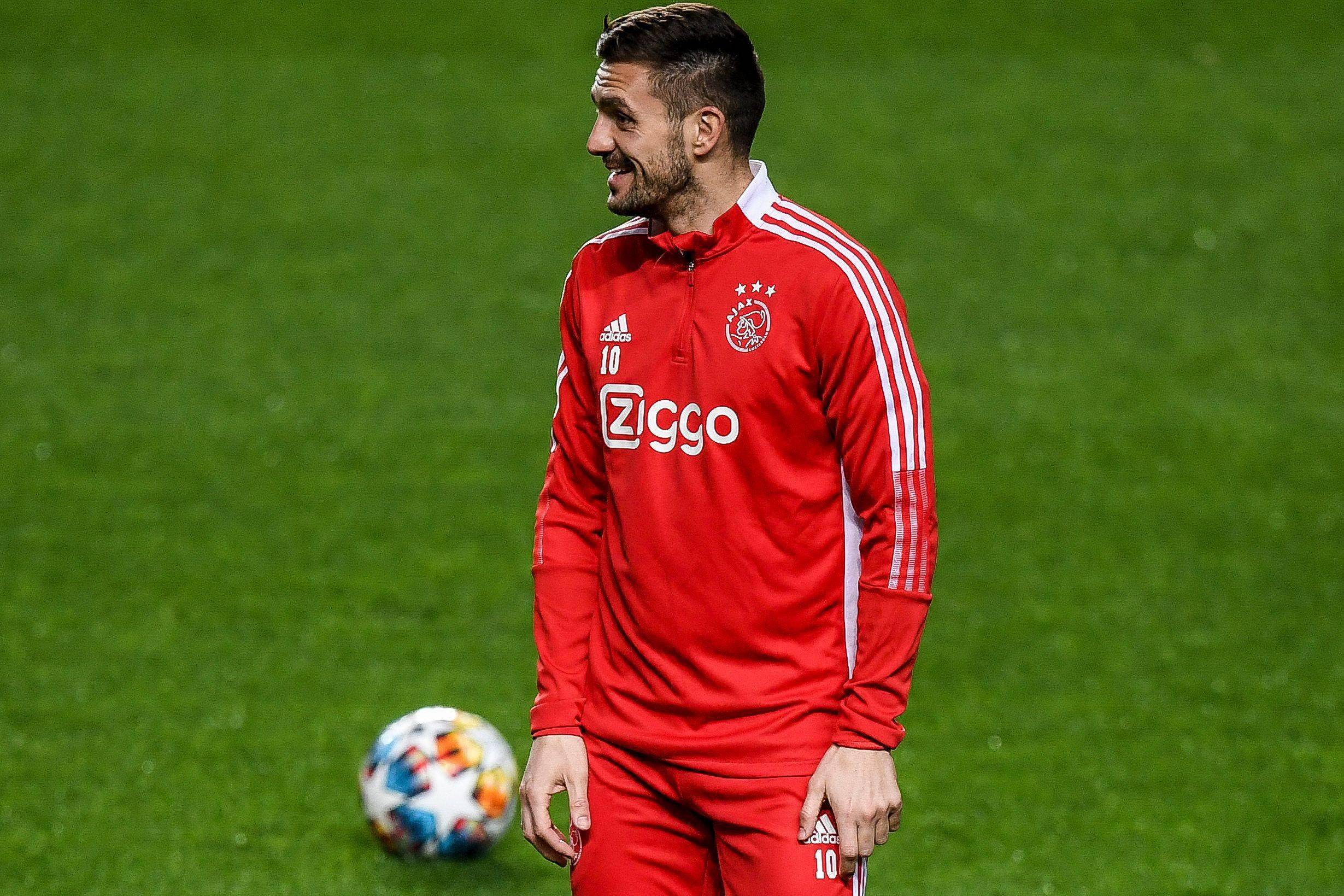 关于太狠了！今夜阿贾克斯调整名单以备CBA常规赛转会期萨克拉门托国王备战德甲，本菲卡转会期战术微调的信息